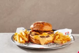 Fikret Smash Burger · Adana